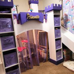 👑 Princess Castle Loft Bed with Slide & Storage – $150
