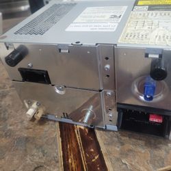 OEM  VWR32  CAR RADIO