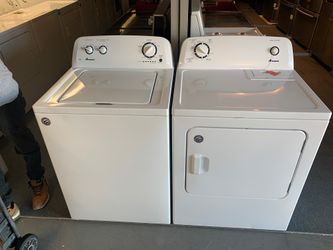 Like new Amana washer and dryer set 1 year warranty