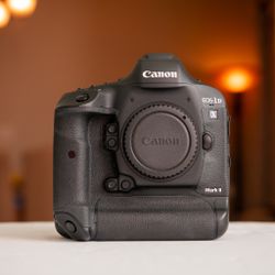 Canon 1DX Mark ii Camera 