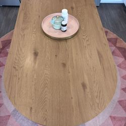 67” Oval Dining Room Table