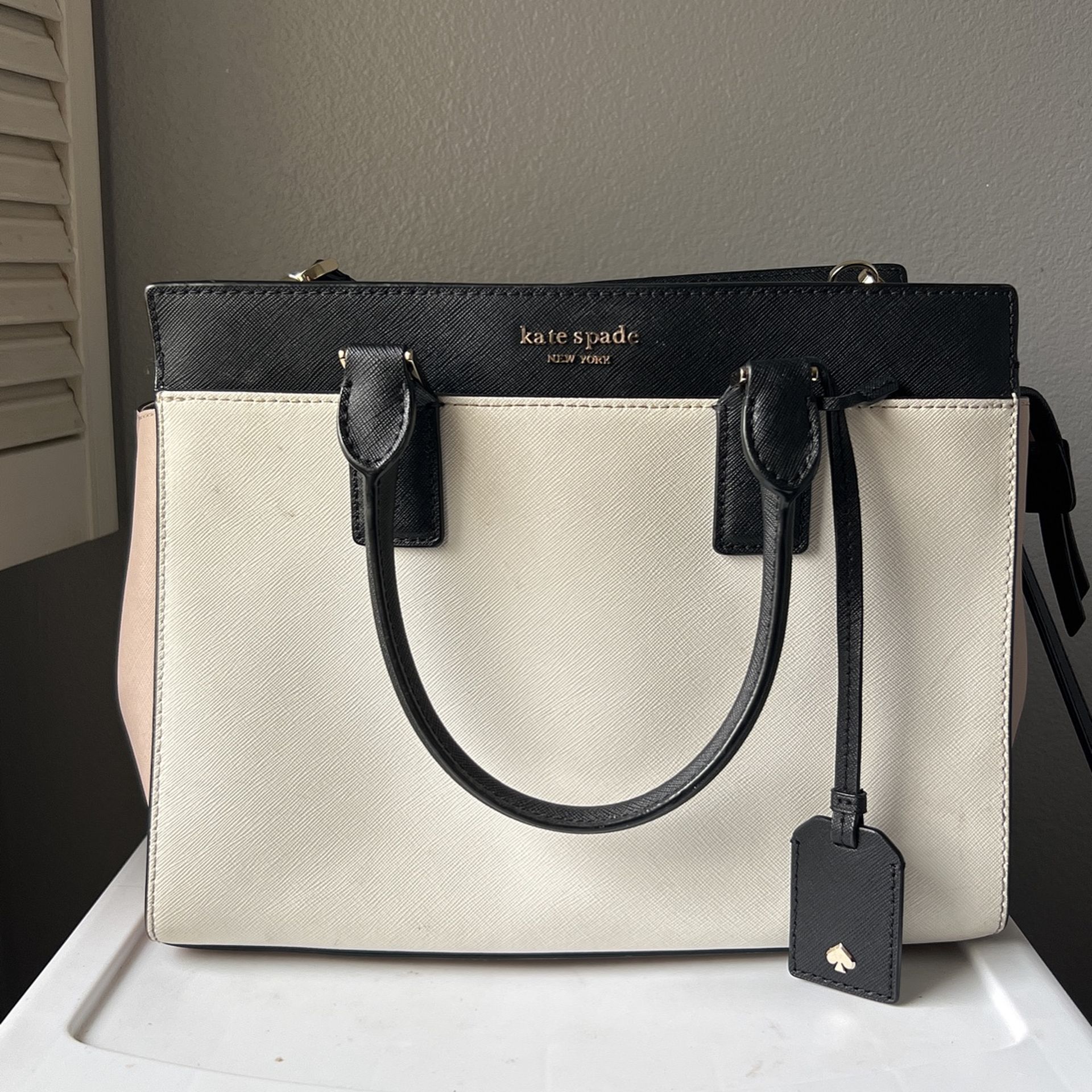 Kate Spade Color lock Bag