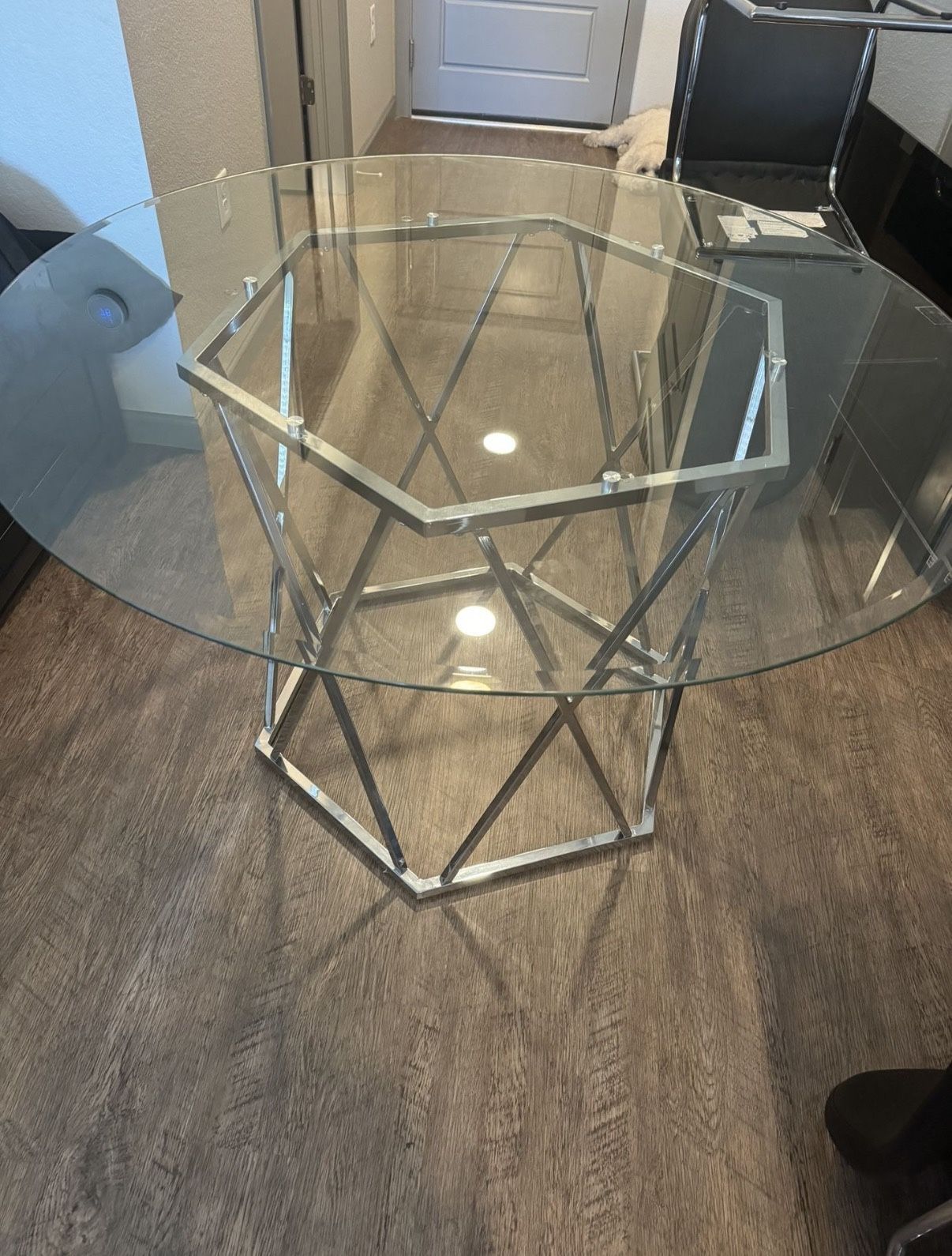 Dining Room Table With 4 Chairs