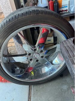 305/35R24 tires with rims