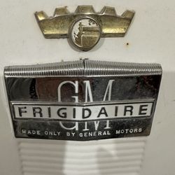 Frididaire-by General Motors 1940’s Refrigerator 
