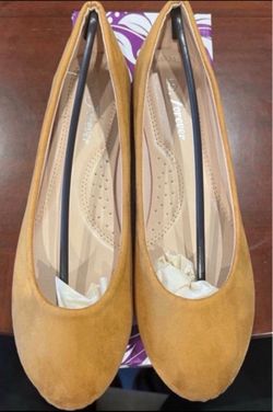 Women’s Flats Shoes Size 8.5
