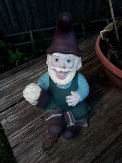Garden decor Sudsy Elf