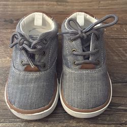 Toddler Boys Size 5 Grey Cloth Sneakers