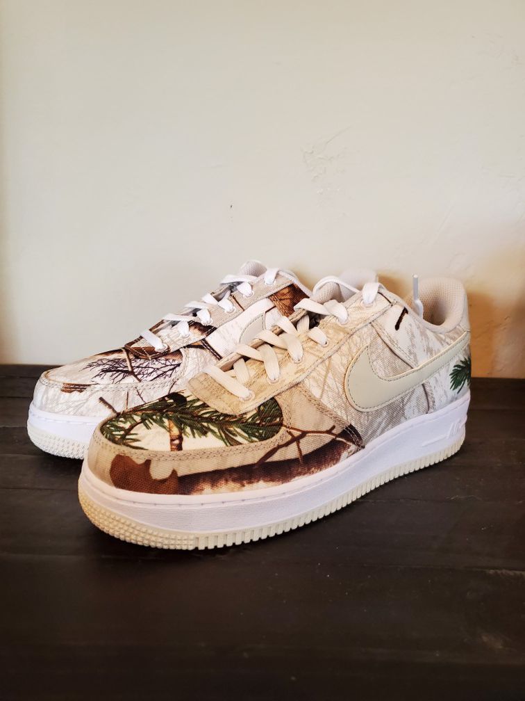 Nike Air Force 1 Real Tree Camo size 7