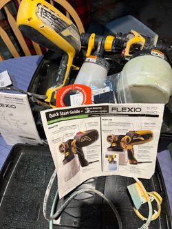 Wagner FLEXiO Paint Sprayer with Accessories