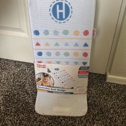 Infant Reversible Bath Wedge - Hopscotch Lane