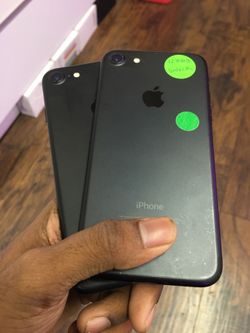 iPhone 7 32GB / 128GB Factory Unlocked Excellent Condition With 30 Days Store Warranty