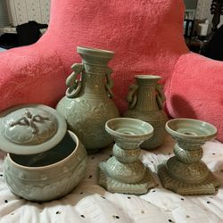 6 Piece Ceramic Decor