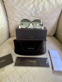 NWT TOM FORD Sunglasses Gray With Case Box Cloth Authenticity Card TF17920B