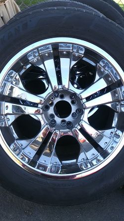 6 lug unavail will fit any 6 lug. 20"
