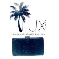 CHANEL Caviar CC Logo Wallet Black 