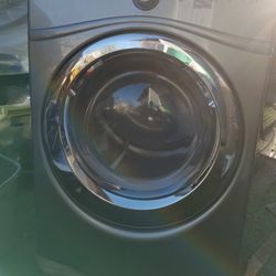 Whirl Pool Washer/Dryer