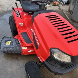 Craftsman T110 42” Riding Lawn Mower 