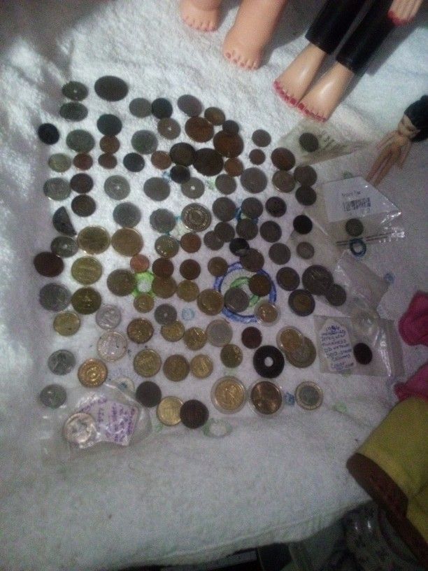 Coin Collection Mostly Foreign W Mercury Dimes Included Buffalo Nickels Gold Coin sand Silver