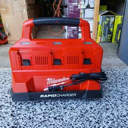 RAPID CHARGER MILWAUKEE 
