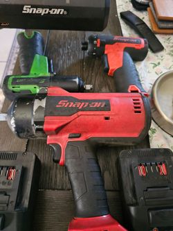 Snap-On Impact Guns & Batteries