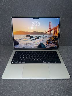 Apple MacBook Pro 14" M2 PRO2023 16GB/512GB — Excellent