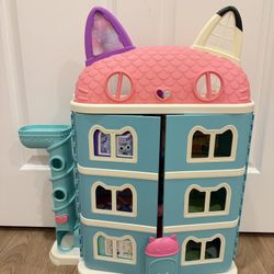 Gabby’s Dollhouse