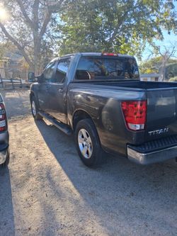 2005 Nissan Titan