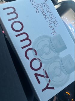 Momcozy wearable pumps