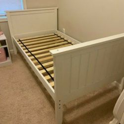 Girls Twin Size Bed (PICKUP ONLY~ASHBURN