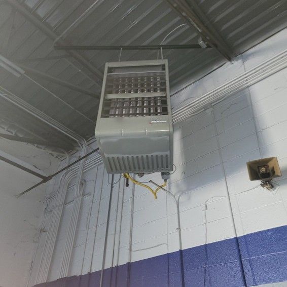 INDUSTRIAL NATURAL GAS SHOP HEATERS – 250,000 BTU