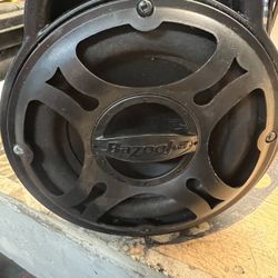 Bazooka Speaker Box