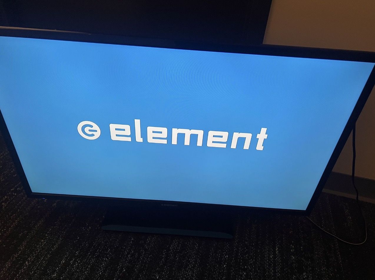 Element Tv 40”