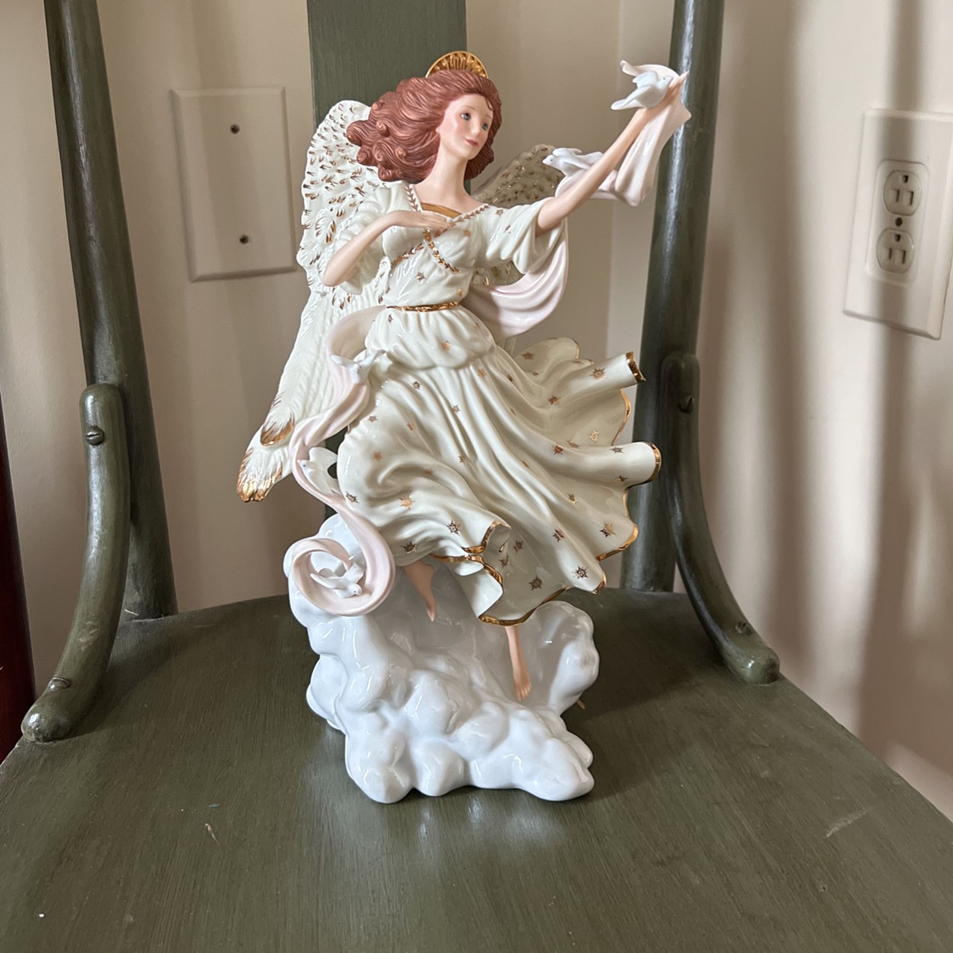 Millennium Messager By Lenox Hill Figurine