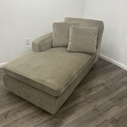 Interior Define Chaise