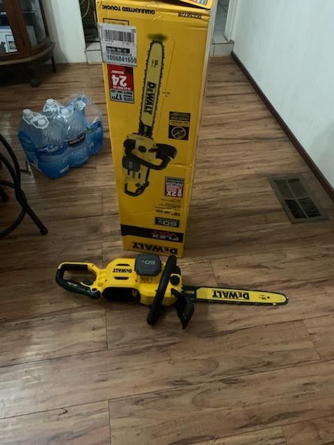 Dewalt Chainsaw
