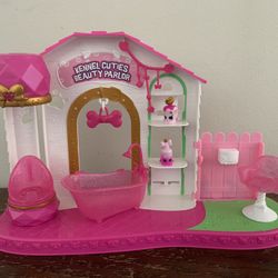Shopkins Kennel Cutie Beauty Parlor Playset
