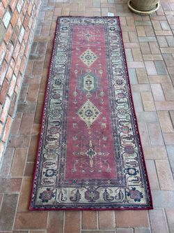 Ruggable Persian-Style Runner Rug Red Medallion