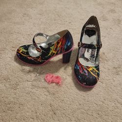 Vibrant Showstopper Heels Size 37 (US 6.5)