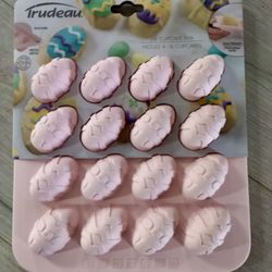 Trudeau Silicone Cupcake Pan Mold - Pink Easter Egg - 16ct Candy Chocolate DIY