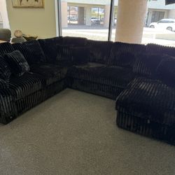 Sectional With Sleeper And Storage 