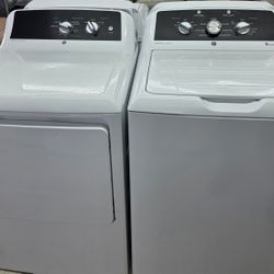GE Washer & Dryer for Sale 
(Works Great)
Comes w/ Warranty 
Delivery Available 

Our Store is Located at:
1260 Highway 85 North 
Fayetteville GA 