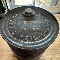 Antique Black Powder Tin With Beautifully  Paint Not Rusted