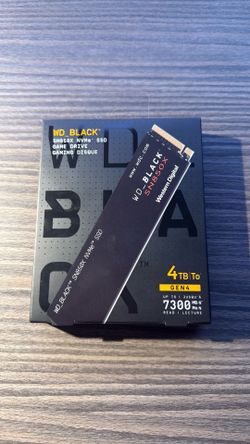 BRAND NEW WD_Black SN850X 4TB NVMe SSD with Heatsink - M.2 2280, Up to 7,300 MB/s Read speeds, Up to 6,300 MB/s Write speeds, Gaming Expansion, High P