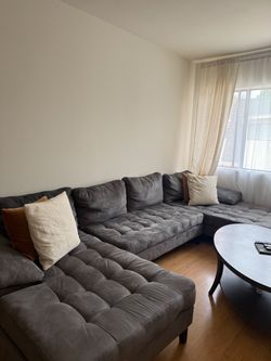 Gray Tufted Sectional Sofa