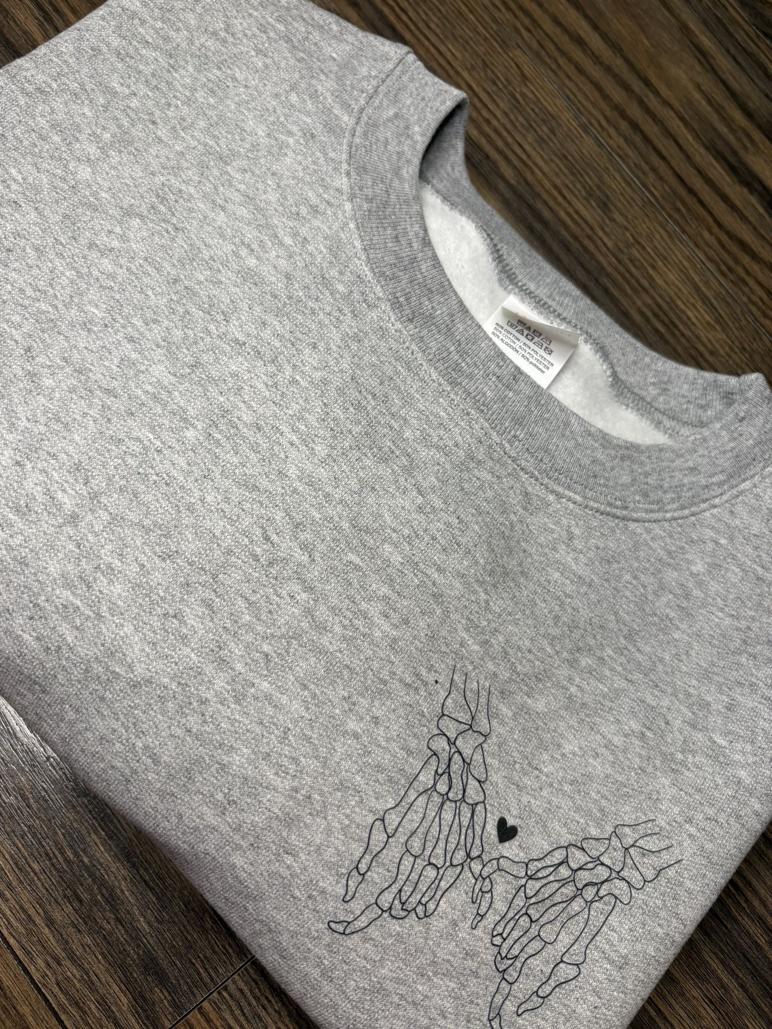 Skellie Love (Valentine sweater)
