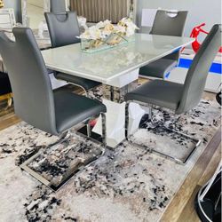 New Dining Table Set 5 PCs 