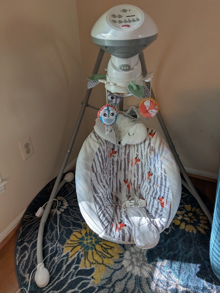 Fisher-Price Peek-a-boo Fox Cradle 'n Swing