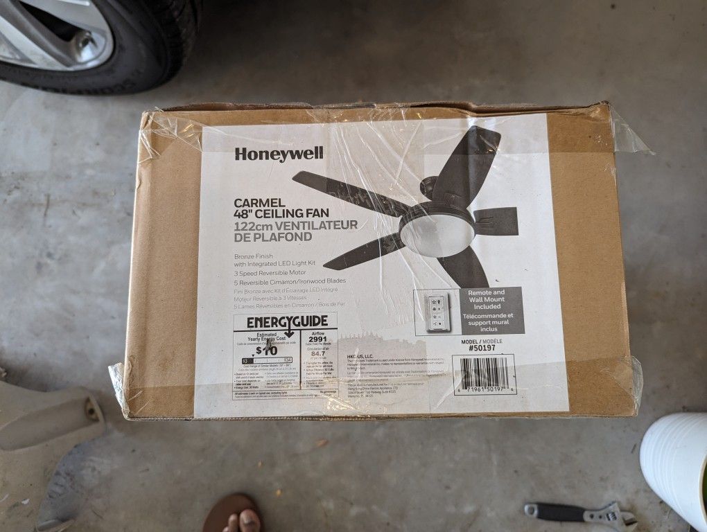 Honeywell Ceiling Fans Carmel, 48 Inch Contemporary Indoor LED Ceiling Fan with Light, Remote Control, Dual Finish Blades,, winter and Summer Mode