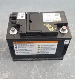 Lamborghini Urus Battery